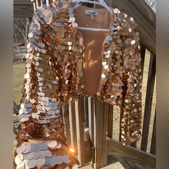 NWT gold spangle cropped bolero sequin long sleeve short jacket KENSIE rose tan - Picture 7 of 8